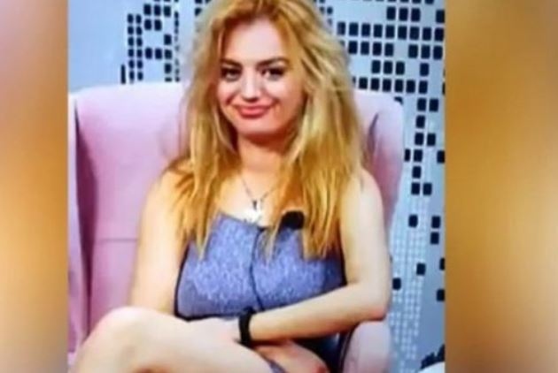 Дъщерята на Албена Чакърова София Джамджиева която се изявяваше